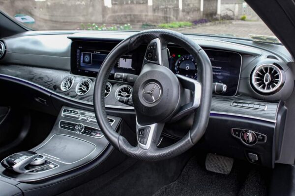 2018 Mercedes Benz E400 4Matic 3000cc V6 Twin Turbo - Image 8