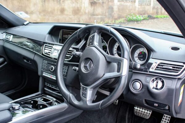 2015 Mercedes Benz E250 2000cc - Image 5