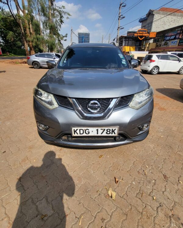 2014 Nissan Xtrail 2000cc petrol