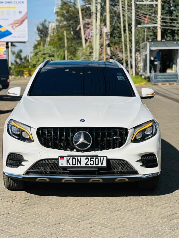 2016 Mercedes-Benz GLC250 2000cc petrol - Image 3