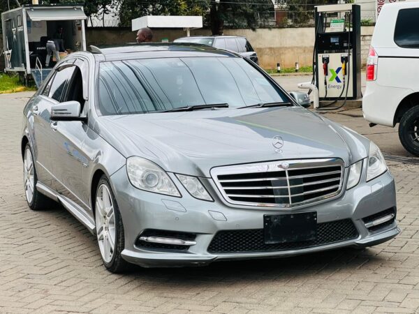 2012 Mercedes-Benz E250 1800cc Petrol - Image 9