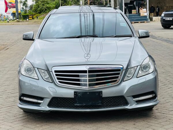 2012 Mercedes-Benz E250 1800cc Petrol - Image 10