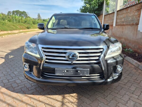 2015 Lexus LX 570 5700cc petrol - Image 11