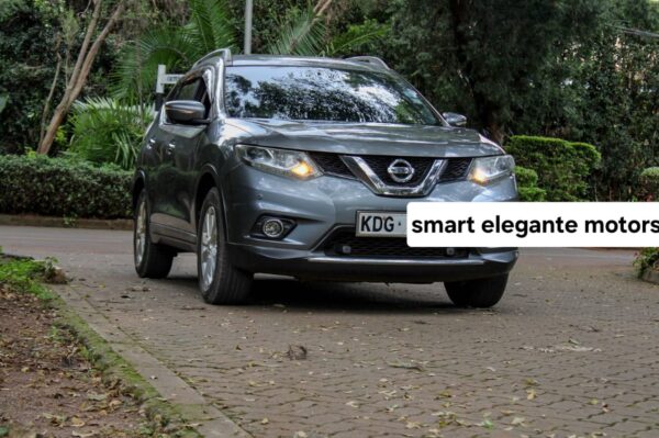 2014 Nissan Xtrail 2000cc petrol - Image 3