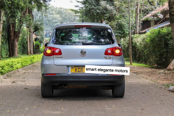 2000cc Volkswagen Tiguan - Image 8