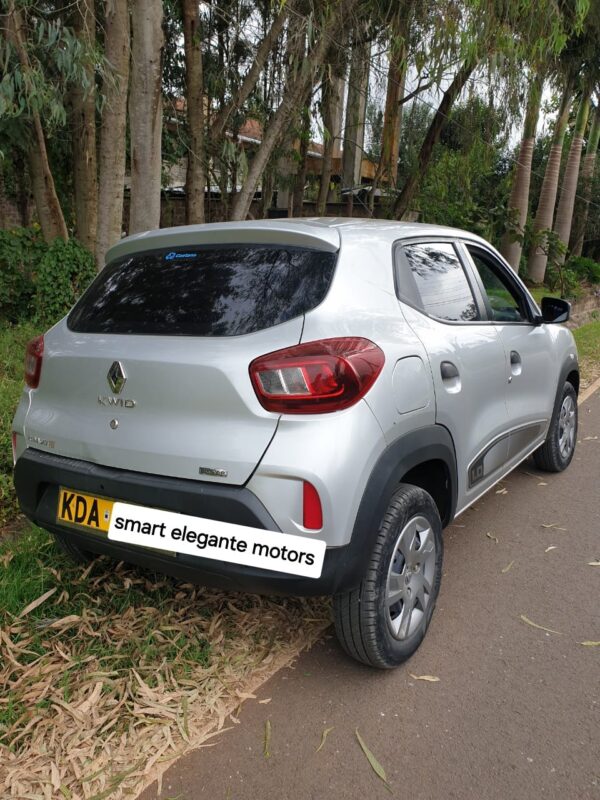 2019 Renault KWID 1000cc petrol - Image 7