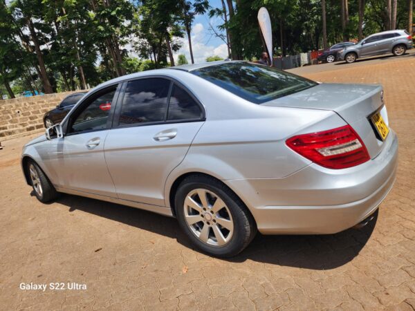 2013 Mercedes-Benz C200,CGI 1800cc petrol - Image 10