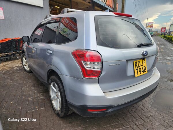 2015 Subaru Forester 2000cc petrol - Image 6