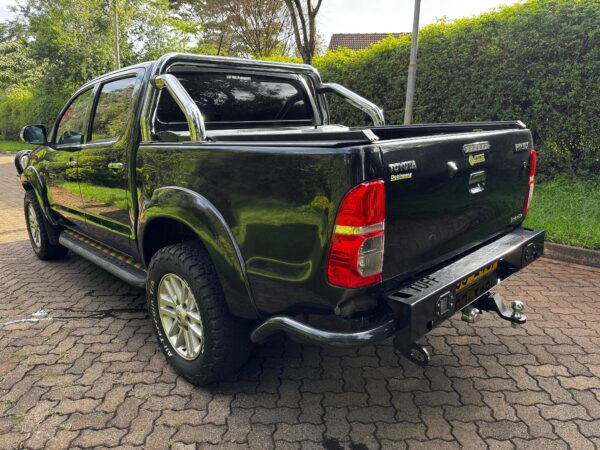 2013 Toyota Hilux Invincible 3000cc Diesel Turbo - Image 11