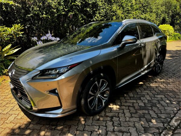 New Import Lexus RX 450H Hybrid - Image 15