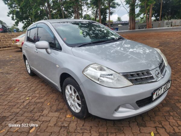 2011 Nisan Tiida 1500cc Petrol