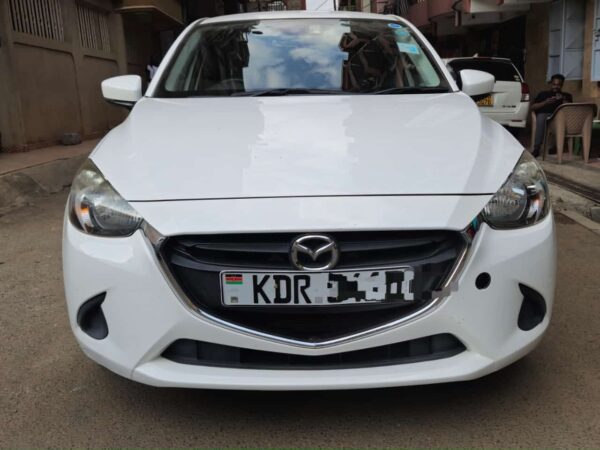 2017 MAZDA DEMIO FRESH IMPORT 1300cc Petro