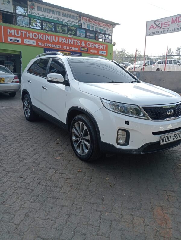 2014 KIA Sorento 2400cc Petrol - Image 9