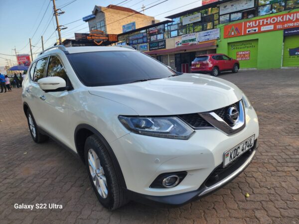 2014 Nissan X-Trail 2000cc