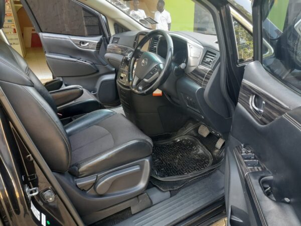 2014 NISSAN ELGRAND 2400cc Petrol - Image 10