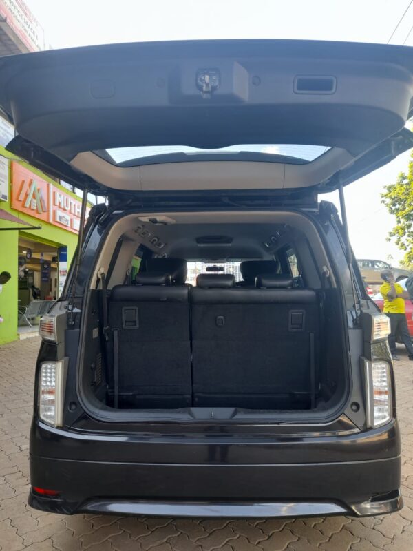 2014 NISSAN ELGRAND 2400cc Petrol - Image 4