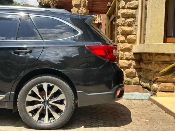 2016 Subaru Outback Limited 2500cc Petrol - Image 2