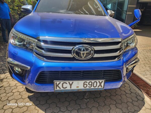 2018 Toyota Hilux 2800cc Diesel - Image 10