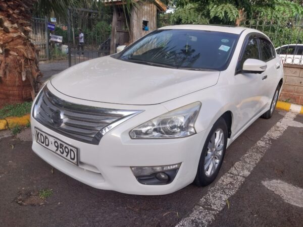 2014Nisan teana 2000CC -Petrol