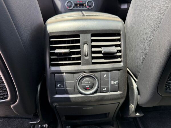 2017 Mercedes GLE 43 coupe 3000CC Petrol - Image 12