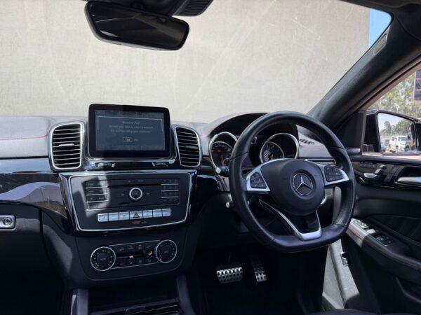 2017 Mercedes GLE 43 coupe 3000CC Petrol - Image 15