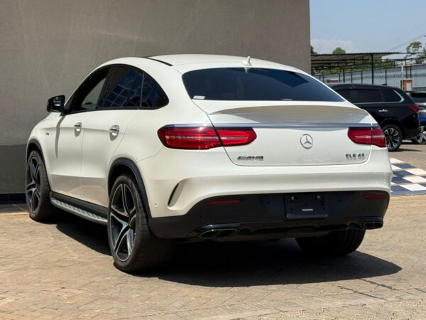 2017 Mercedes GLE 43 coupe 3000CC Petrol - Image 24