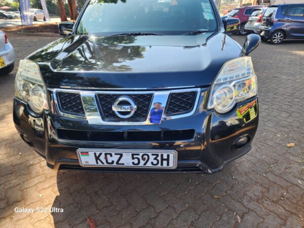2013 Nissan X-Trail  2000cc petrol