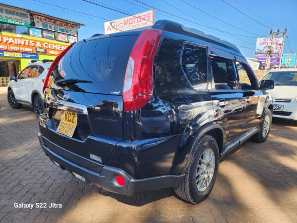 2013 Nissan X-Trail  2000cc petrol - Image 5