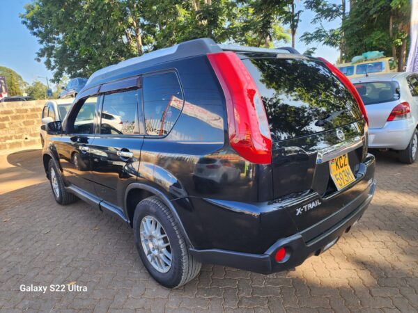 2013 Nissan X-Trail  2000cc petrol - Image 4