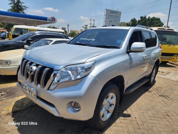 2013 Toyota prado 3000CC Diesel - Image 2