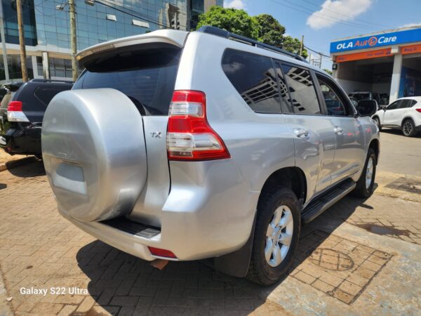 2013 Toyota prado 3000CC Diesel - Image 5