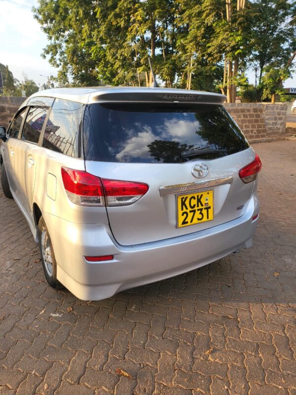 2009 Toyota wish 1800CC Petrol - Image 12