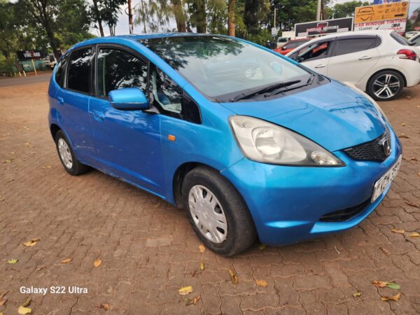 2010 Honda fit 1300CC Petrol