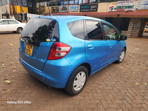 2010 Honda fit 1300CC Petrol - Image 9