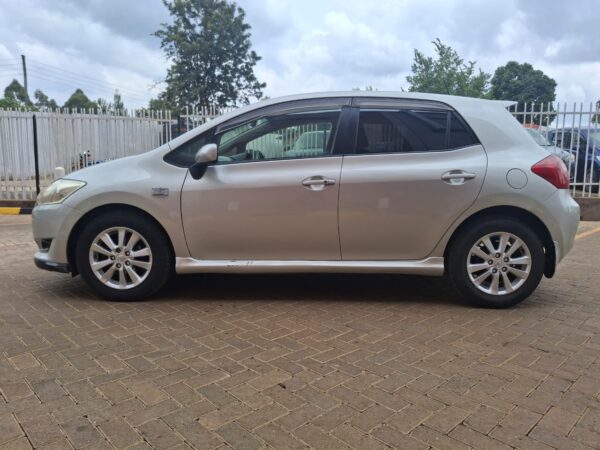 2009 Toyota Auris 1500CC Petrol - Image 6