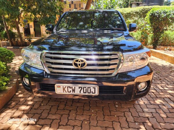 2012 Toyota V8 4200CC Diesel