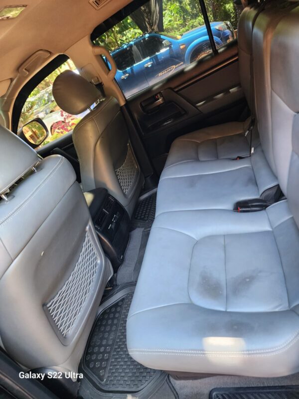 2012 Toyota V8 4200CC Diesel - Image 11