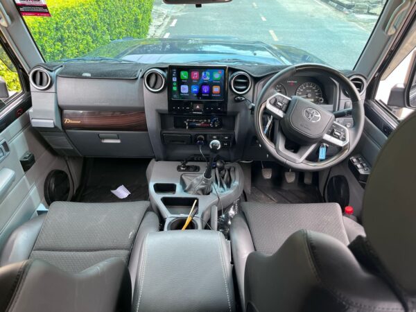 2014 Toyota Landcruiser 76 Series 4200CC Diesel - Image 2