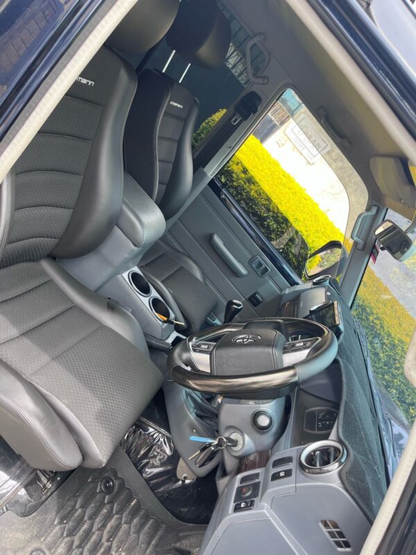 2014 Toyota Landcruiser 76 Series 4200CC Diesel - Image 5