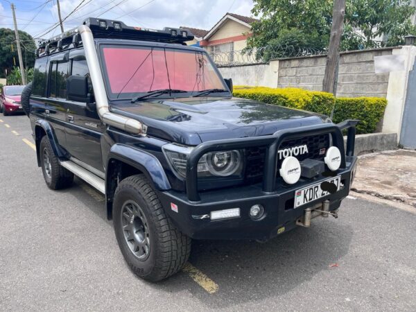 2014 Toyota Landcruiser 76 Series 4200CC Diesel - Image 6