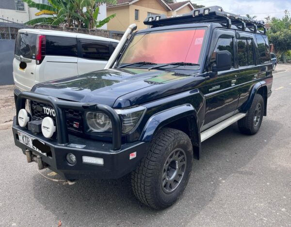 2014 Toyota Landcruiser 76 Series 4200CC Diesel - Image 9