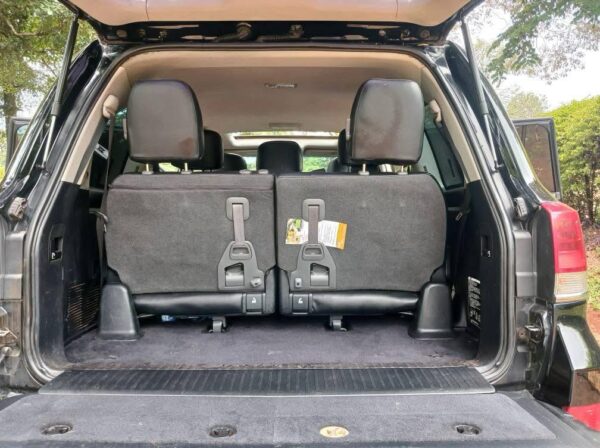 2016 TOYOTA LANDCRUISER V8 200 SERIES 4.6L petrol v8 engine - Image 9