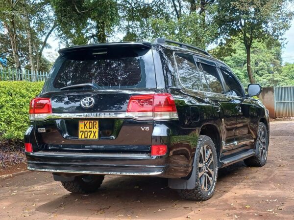 2016 TOYOTA LANDCRUISER V8 200 SERIES 4.6L petrol v8 engine - Image 15