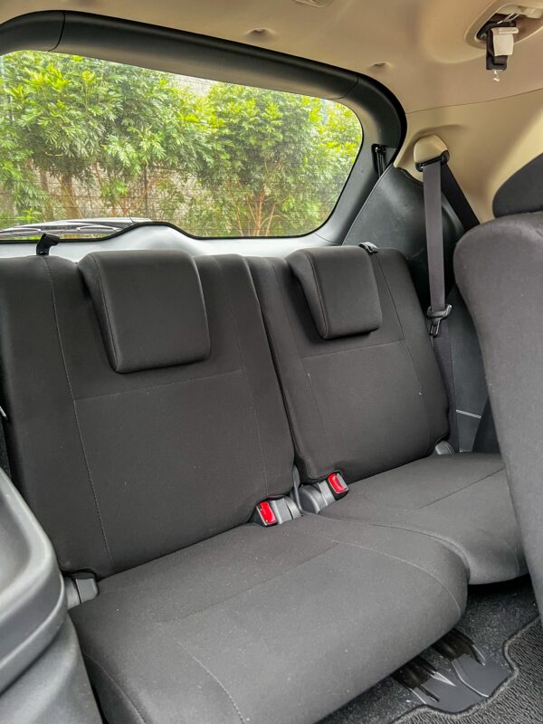 2017 Mitsubishi Outlander 2000CC Petrol - Image 10