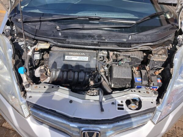 2013 Honda fit hybrid 1300CC Petrol - Image 6
