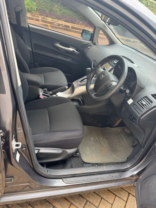 2010 Toyota Auris 1500CC Petrol - Image 3