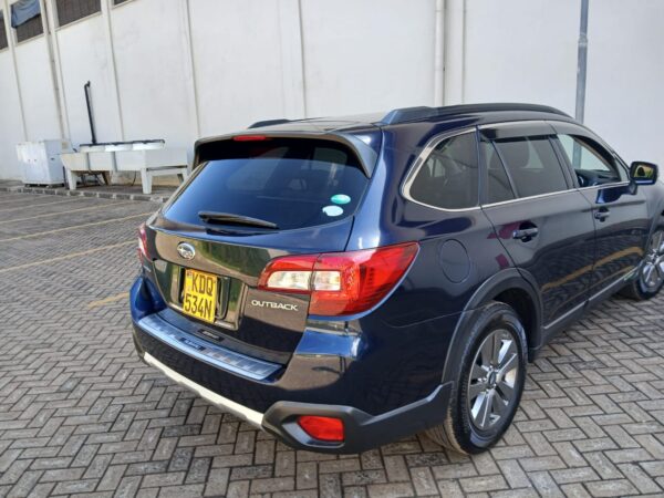 2017 Subaru outback 2350CC Petrol - Image 4