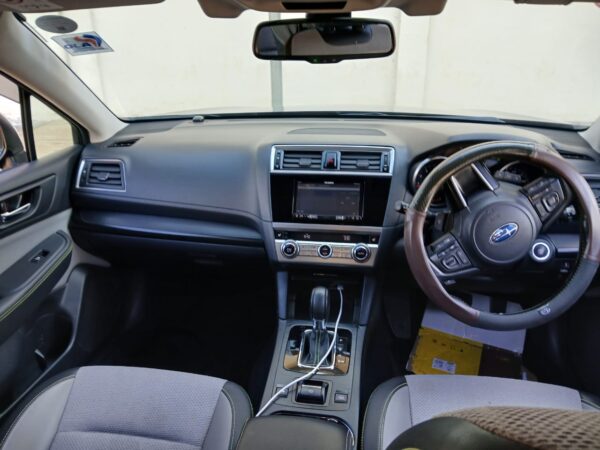 2017 Subaru outback 2350CC Petrol - Image 6