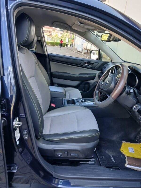 2017 Subaru outback 2350CC Petrol - Image 9