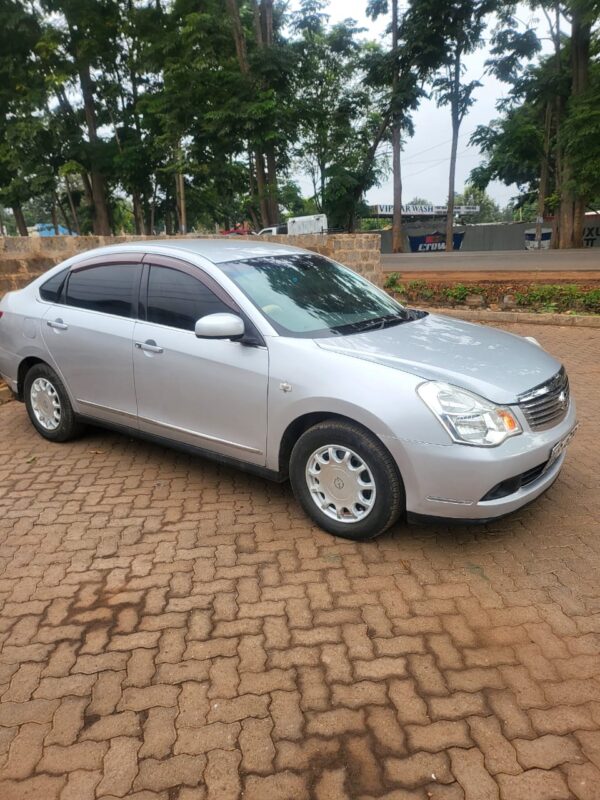 2011 Nissan bluebird 2000CC Petrol - Image 12